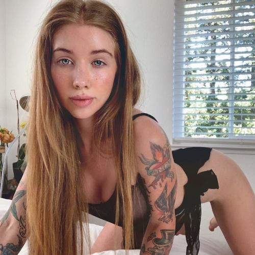 Melstattooshop, Pacific Grove, California