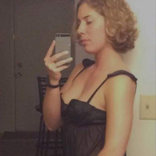 TemptingButt4U, Rancho Mirage, California