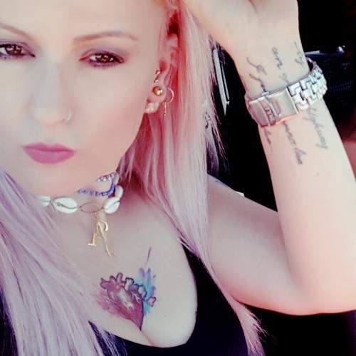 Barbiegirl35, Irvine, California