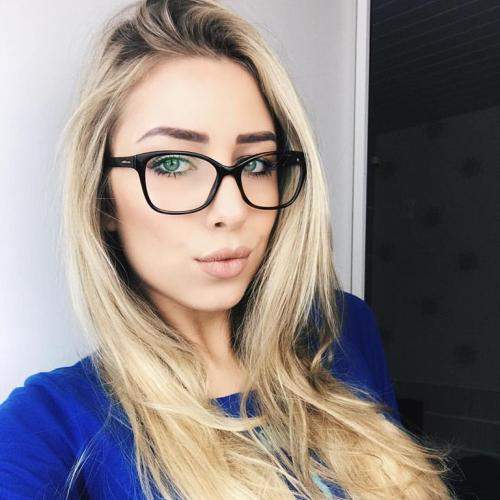 Jackiethejumper, Lamont, California