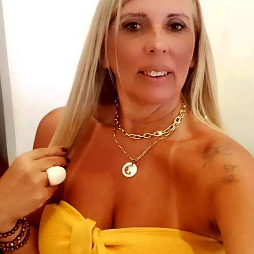 Layingclouds, Austin, Texas