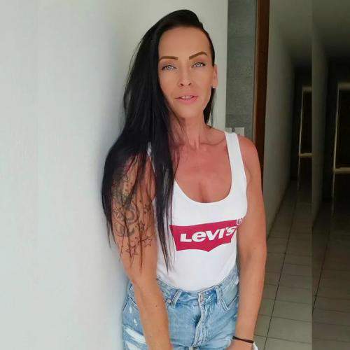 P3rkyPl4y, Fresno, California