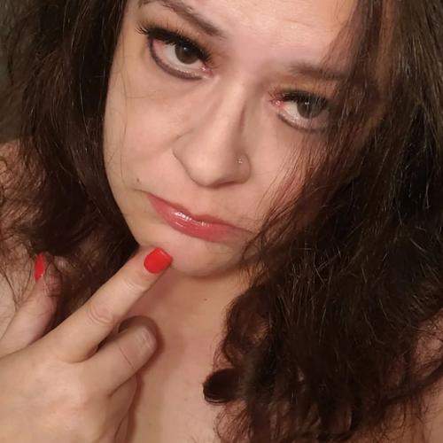 LetLu, Rialto, California