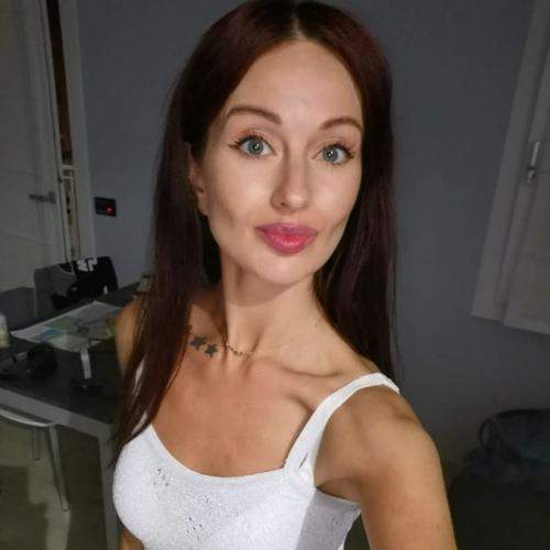 Finleysbest, Santa Fe Springs, California